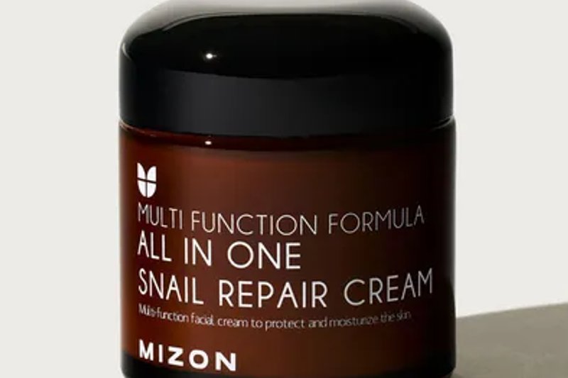 Snail Mucin: Përfitimet, Përdorimi dhe Produkte të Rekomanduara