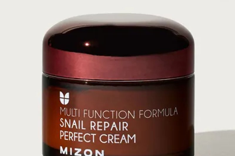Snail Mucin: Për Çfarë Shërben dhe A Duhet ta Përdorësh?