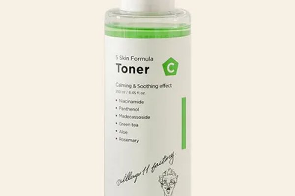 Toner për Fytyrë: A Duhet dhe Si ta Përdorësh